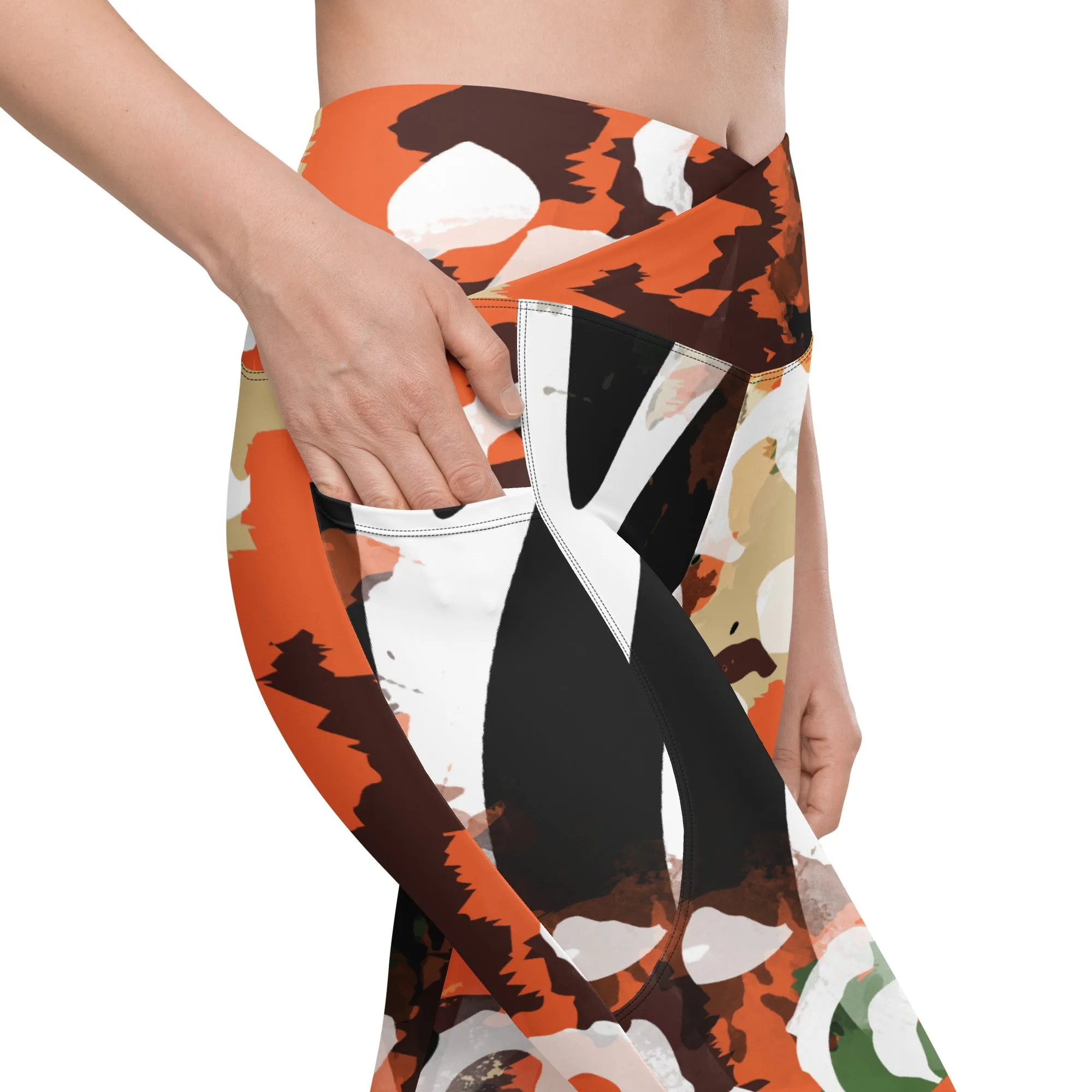 In the Jungle Crossover Leggings with pockets