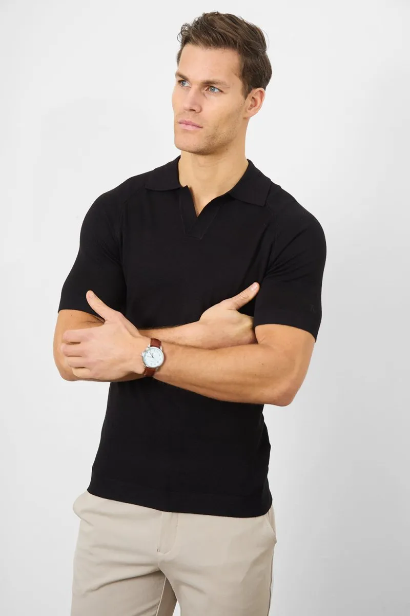 Textured Open Collar Knitted Polo Shirt in Black