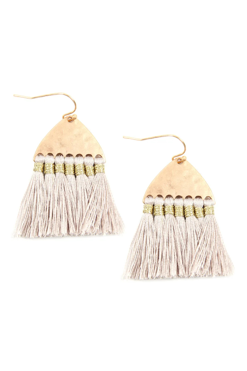 THREAD TASSEL HAMMERED METAL HOOK EARRINGS